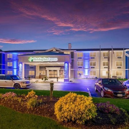 Holiday Inn Express - Plymouth By Ihg Exterior foto