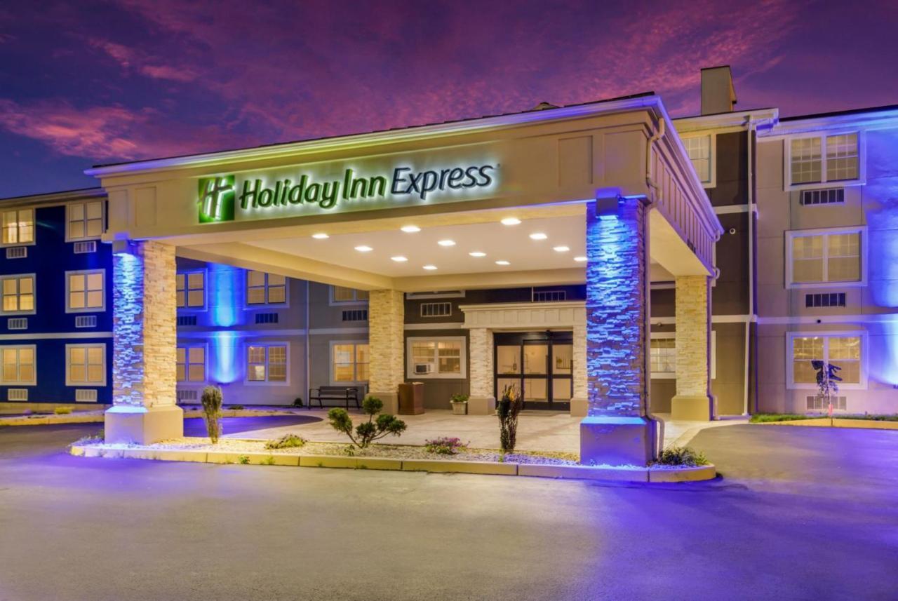 Holiday Inn Express - Plymouth By Ihg Exterior foto