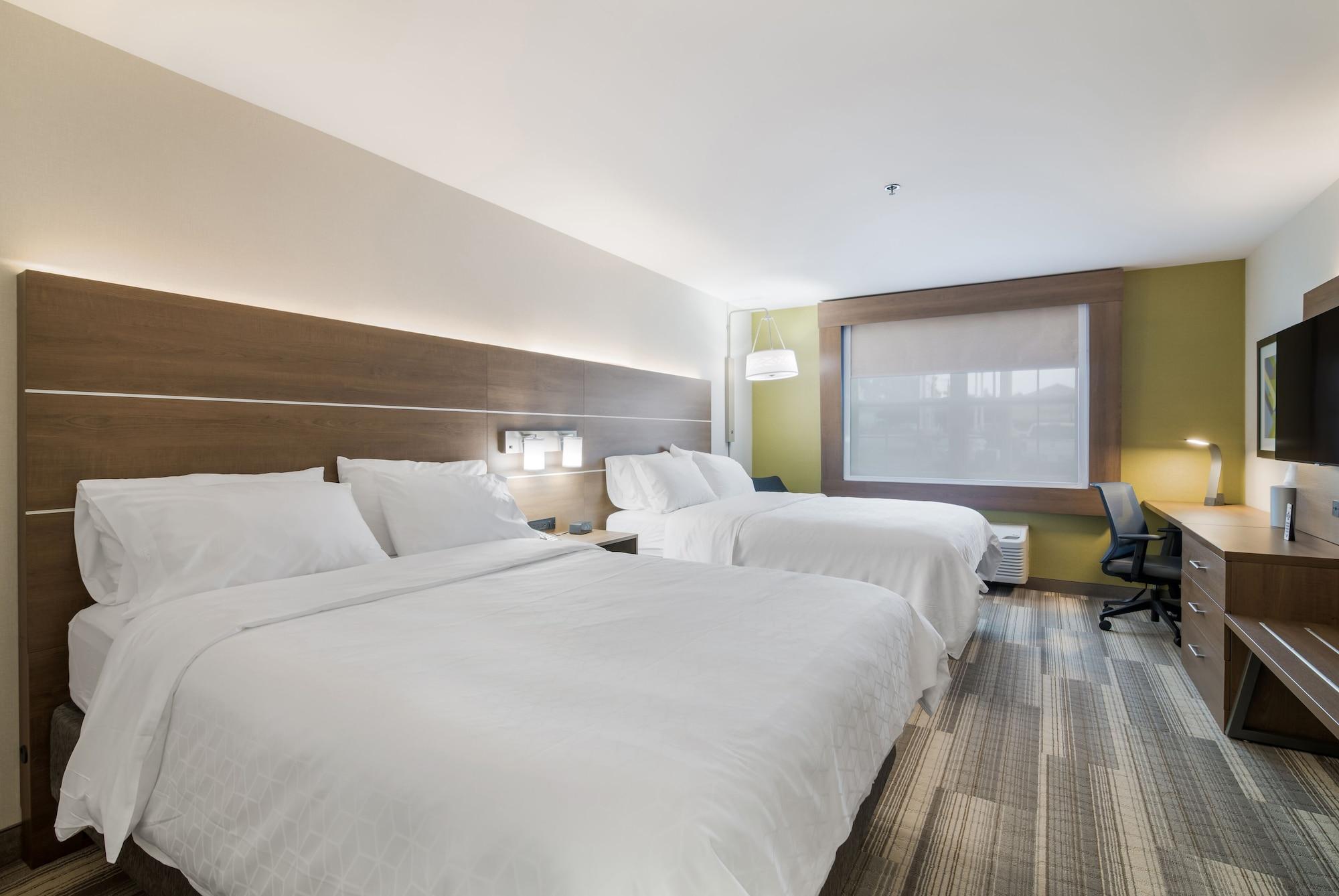 Holiday Inn Express - Plymouth By Ihg Exterior foto