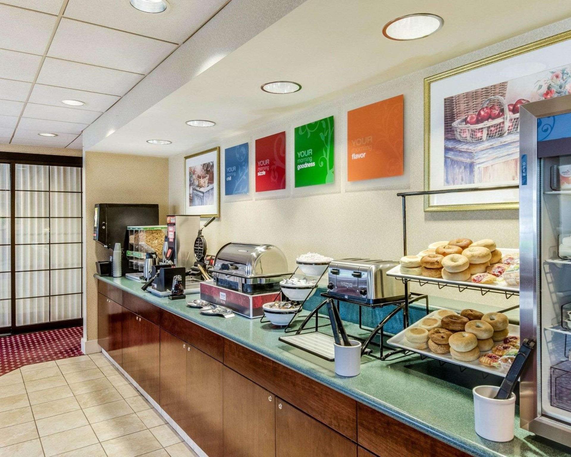 Holiday Inn Express - Plymouth By Ihg Exterior foto